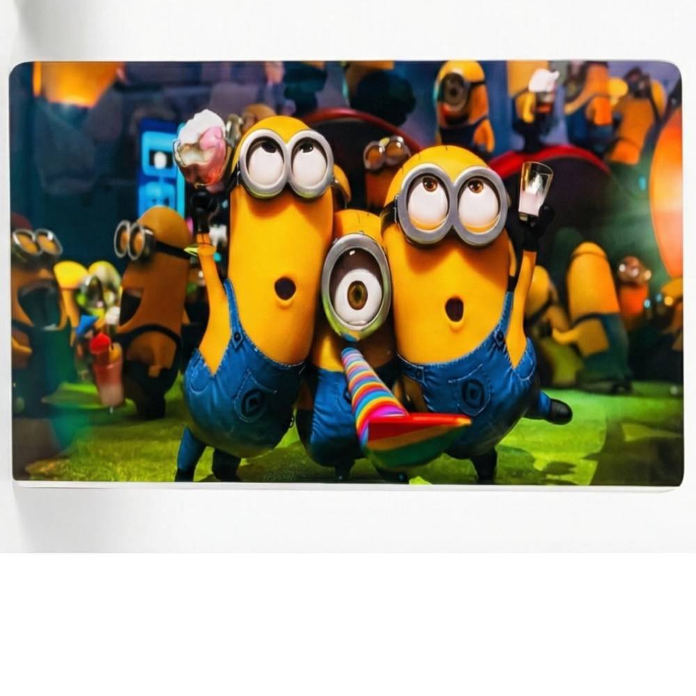 Study Table Minions Edition
